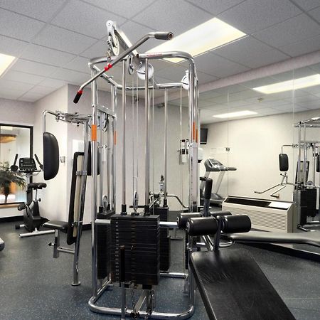 Super 8 By Wyndham Port Elgin Facilidades foto