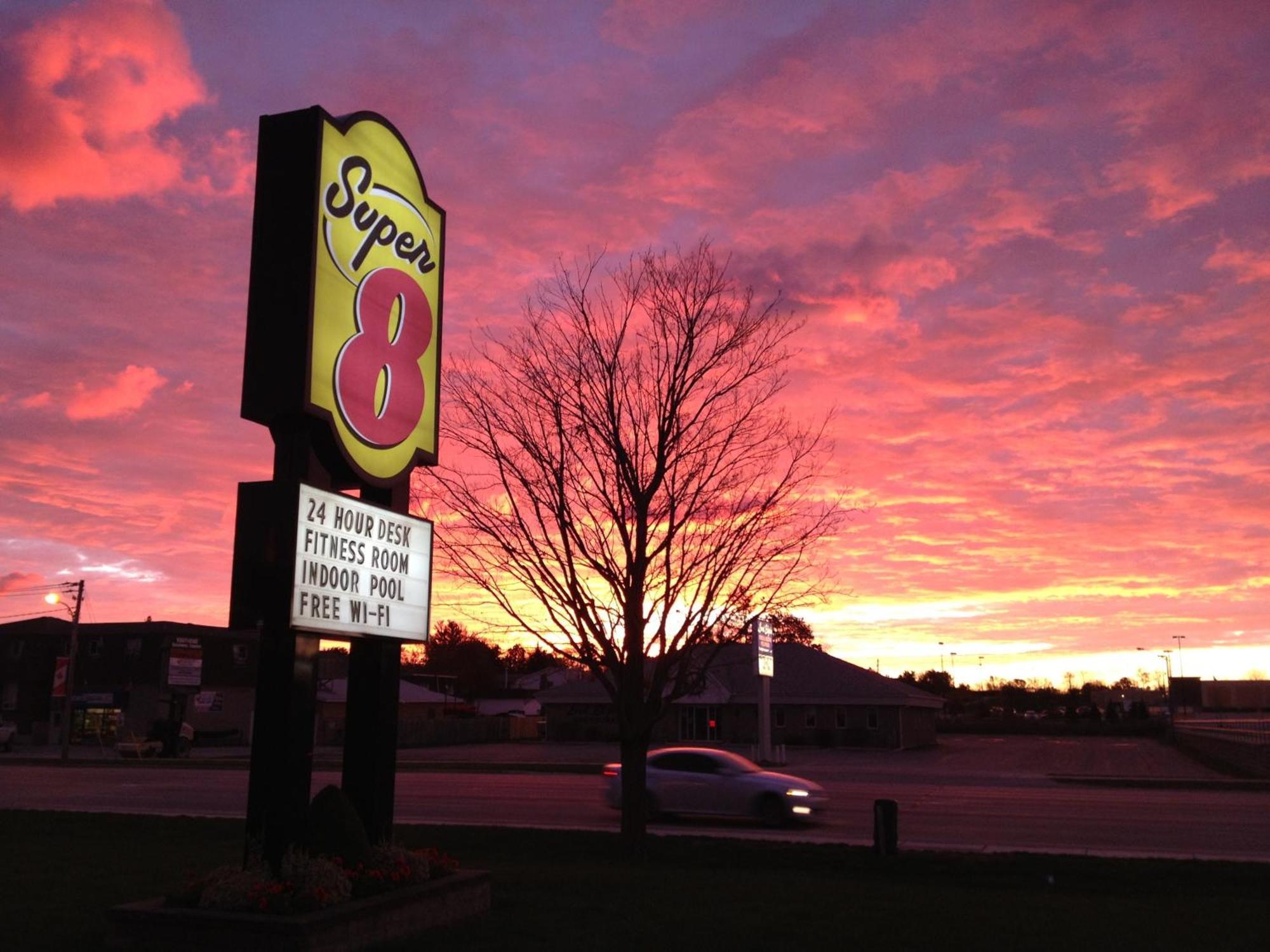Super 8 By Wyndham Port Elgin Exterior foto